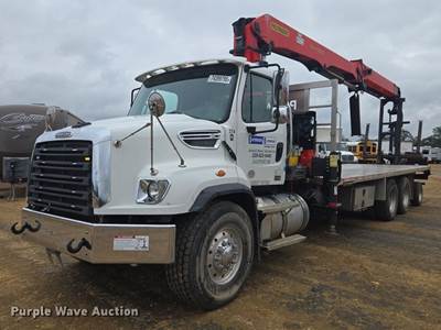 2020 Freightliner 114SD Crane Truck