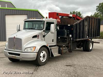 2015 Kenworth T370 Grapple Crane Truck