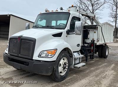 2025 Kenworth T600 Grapple Truck