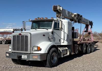 2014 Peterbilt 365 Crane Truck