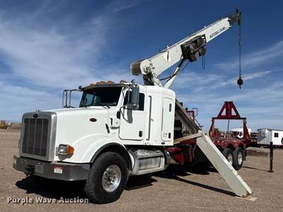 2011 Peterbilt 365 Crane Truck