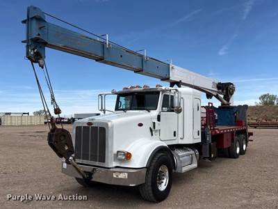 2015 Peterbilt 365 Crane Truck