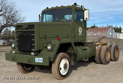 2011 Am General M916 Semi Truck