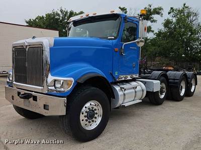 2007 International DF597 Semi Truck