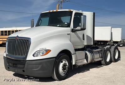 2019 International LT625 Semi Truck