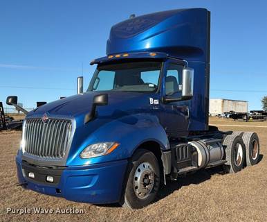 2020 International LT625 Semi Truck