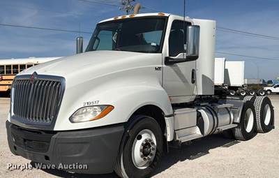 2019 International LT625 Semi Truck