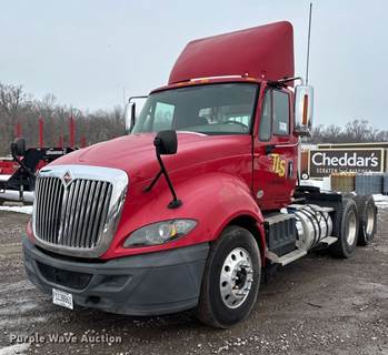 2017 International Prostar Plus Semi Truck