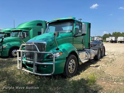 2021 International RH613 Semi Truck