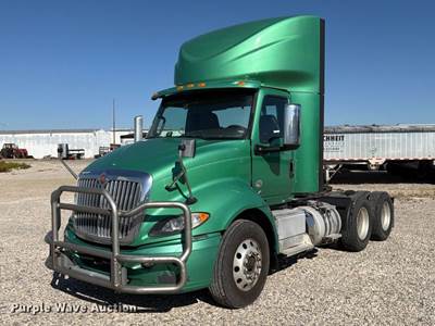 2021 International RH613 Semi Truck