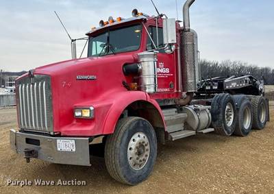 2003 Kenworth T800 Semi Truck