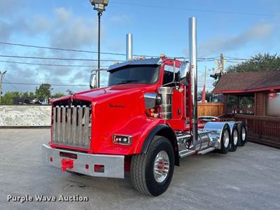 2009 Kenworth T800 Semi Truck