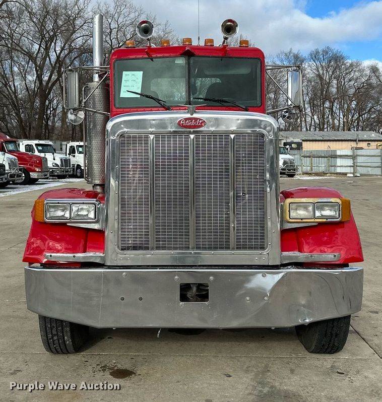 1991 Peterbilt 379 Semi Truck For Sale Faribault, MN LO9373