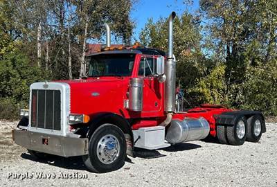 1998 Peterbilt 379 Semi Truck
