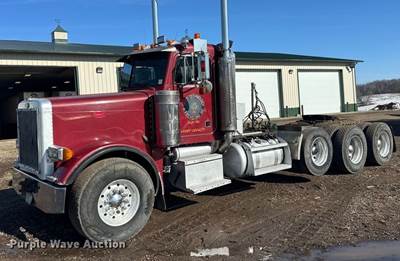 2003 Peterbilt 379 Semi Truck
