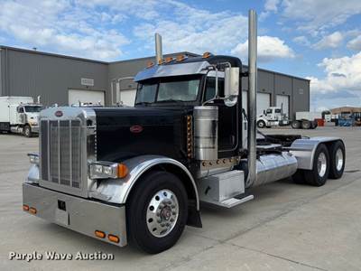 2006 Peterbilt 379 Semi Truck