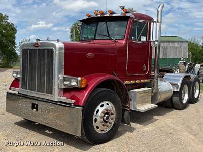 1987 Peterbilt 379 Semi Truck