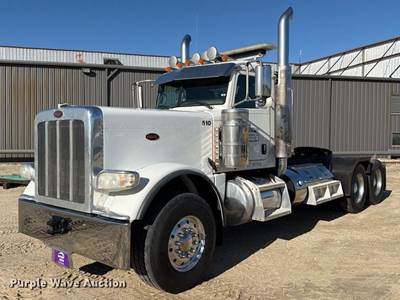 2015 Peterbilt 389 Heavy Haul Semi Truck