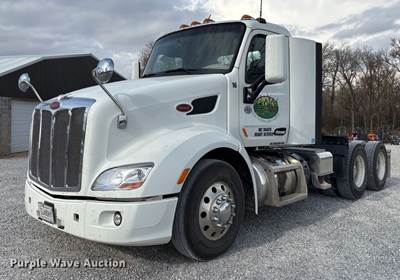 2019 Peterbilt 579 Semi Truck