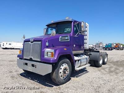 2016 Western Star 4700 Semi Truck
