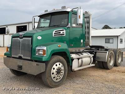 2021 Western Star 4700SF Semi Truck