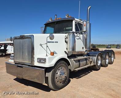 2005 Western Star 4900 Semi Truck