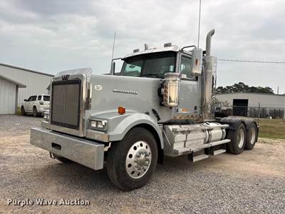 2022 Western Star 4900EX Semi Truck