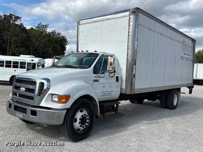 2007 Ford F650 Box Truck