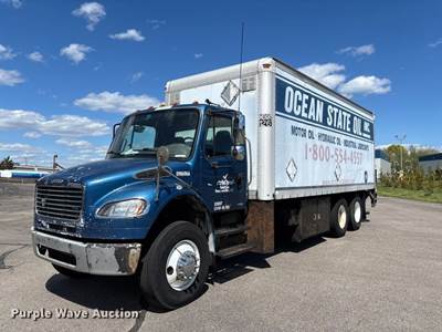 2009 Freightliner Business Class M2 Box Truck