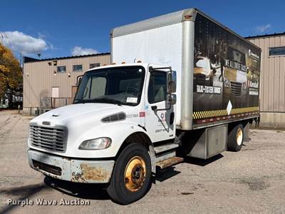 2003 Freightliner Business Class M2 Box Truck