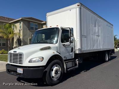 2011 Freightliner Business Class M2 Box Truck