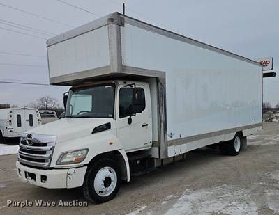 2011 Hino 268 Box Truck