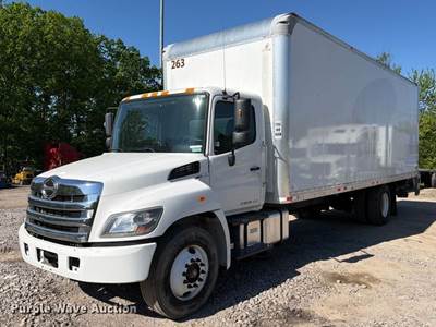 2020 Hino 268A Box Truck