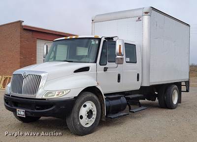 2008 International 4300 Crew Cab Box Truck