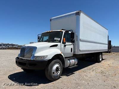 2018 International 4300 Box Truck