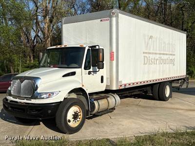 2019 International Durastar 4300 Box Truck