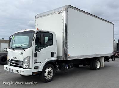 2019 Isuzu NRR Box Truck