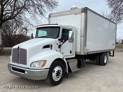2021 Kenworth T270 Box Truck