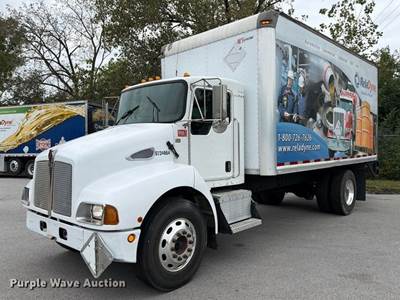 2007 Kenworth T300 Box Truck
