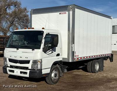 2020 Mitsubishi Fuso Box Truck