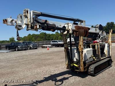 2012 Ez Hauler 5500 Mini Digger Derrick