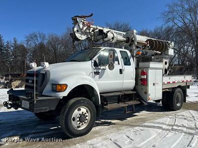 2007 Ford F750 Digger Derrick Truck