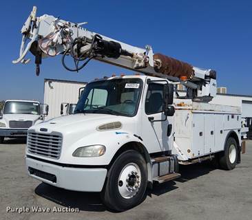 2014 Freightliner Business Class M2 Digger Derrick Truck