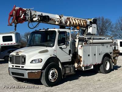 2012 Freightliner Business Class M2 Digger Derrick Truck