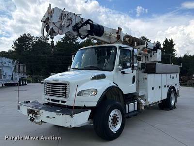 2013 Freightliner Business Class M2 Digger Derrick Truck