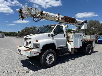 2007 GMC C8500 Digger Derrick Truck