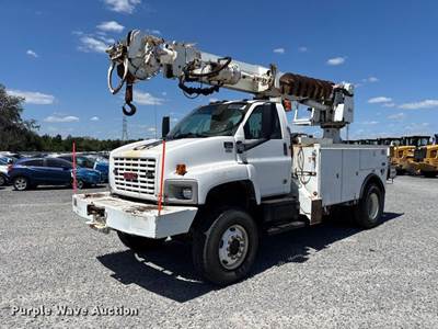 2007 GMC C8500 Digger Derrick Truck