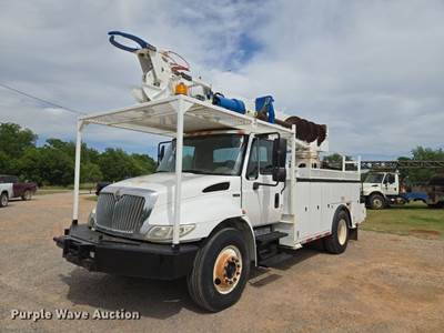 2012 International 4300 Digger Derrick Truck