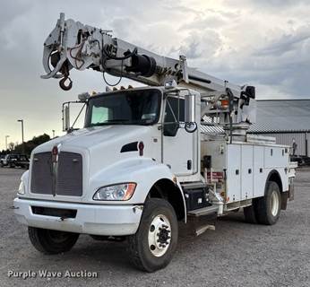 2011 Kenworth T370 Digger Derrick Truck