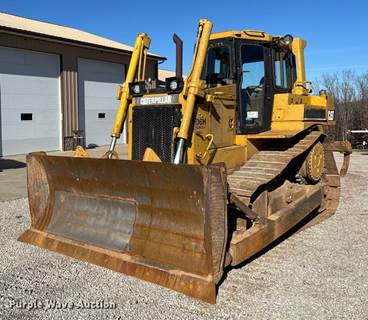 Caterpillar D6H Series Ii Dozer